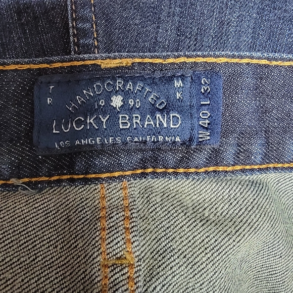 #295 Lucky Brand men's blue jeans size 40WX32L - Picture 3 of 7